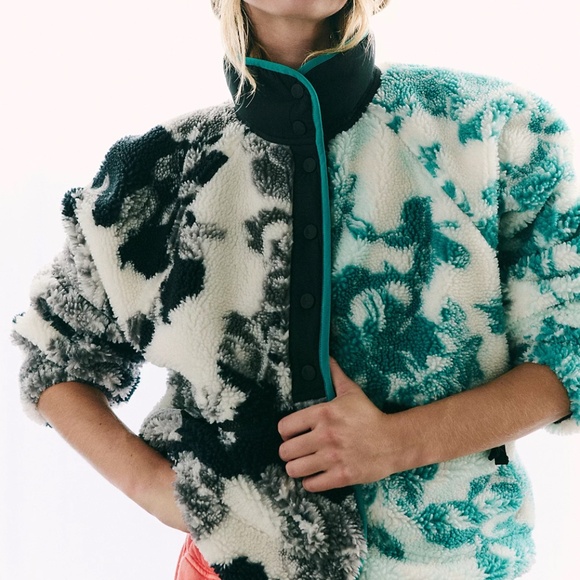 Hit The Slopes Printed Fleece Jacket NWT  Minty Fresh Duet Combo - Picture 3 of 3